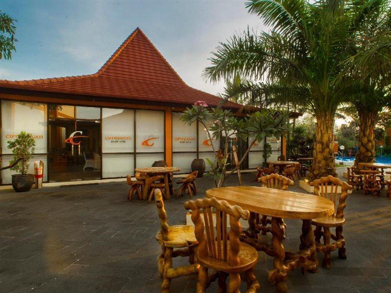 Ciptaningati Hotel Batu  Exterior photo